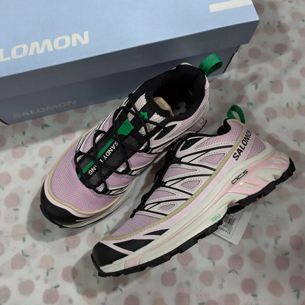 Salomon XT-6 Sneakers